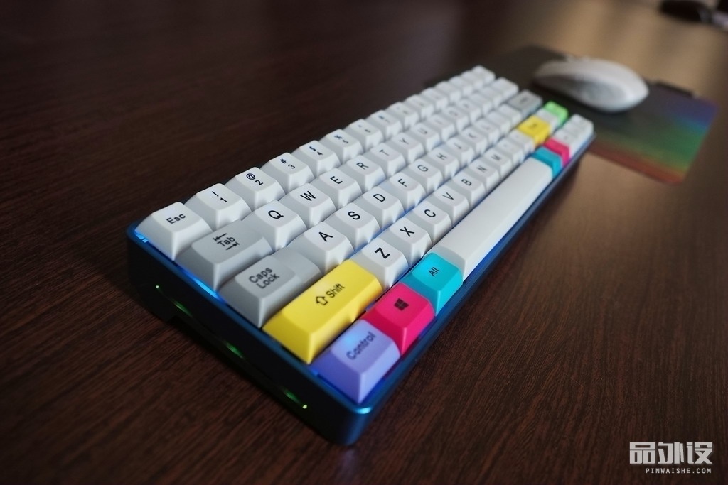 凯酷KC-SP64铝合金蓝牙机械键盘评测