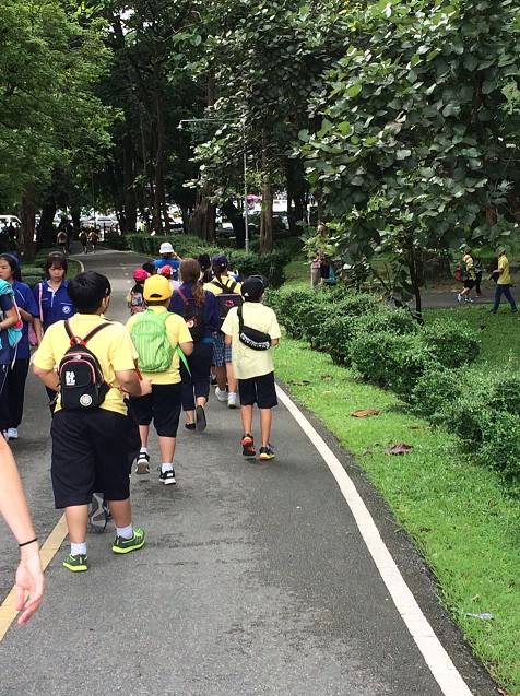 成都小留学生报到,中国小留学生在泰国新闻