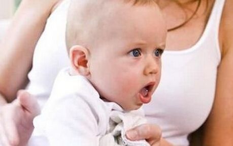 孩子没感冒却无缘无故咳嗽,孩子没生病倒是晚上咳嗽厉害