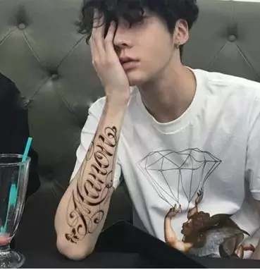 牛哥的纹身,你别以为你有纹身就能当大哥