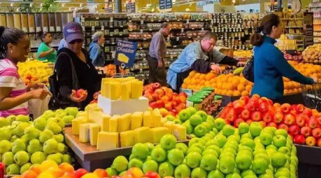 夏季水果店淡季生意怎么做,怎样开始水果的零售经营