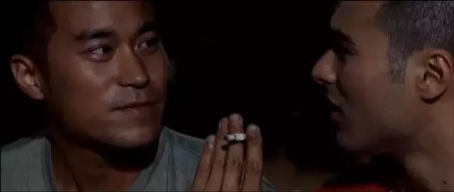 成年人的爱情有浪漫吗,成年人的爱情是怎么开始的