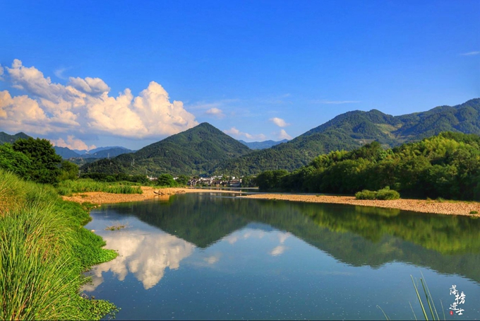 鍙ゅ牥鐢讳埂涔℃剚,鍙ゅ牥鐢讳埂鑹烘湳灏忛晣