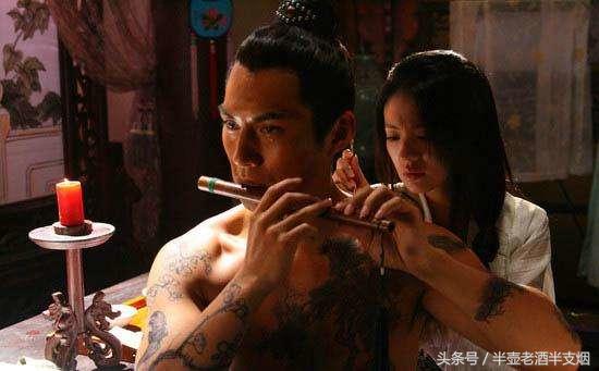 燕青性格及事迹,燕青为何称呼卢俊义主人