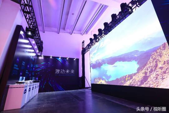 激光4k光学变焦投影仪,明基激光投影仪4k哪款好