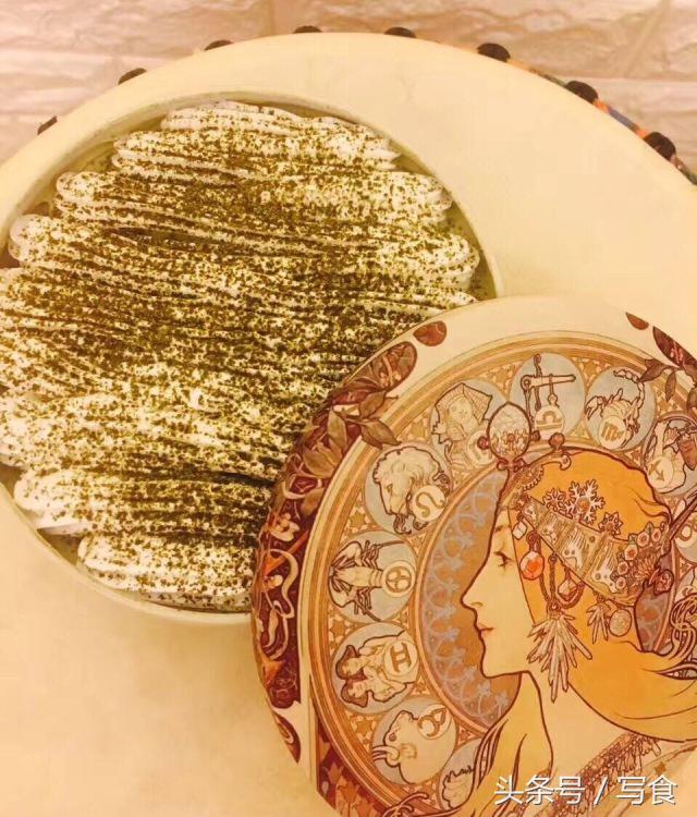 没容器装蛋糕?信不信一个铁盒装蛋糕,下一秒就能让蛋糕美到哭