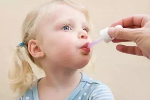 宝宝上火不消化喝什么,宝宝上火会引起不喝奶粉吗