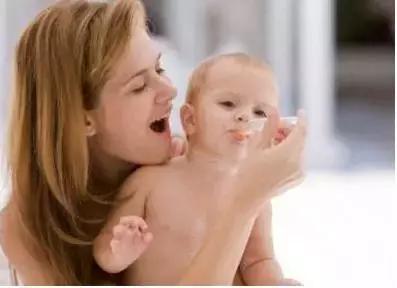 宝宝上火不消化喝什么,宝宝上火会引起不喝奶粉吗