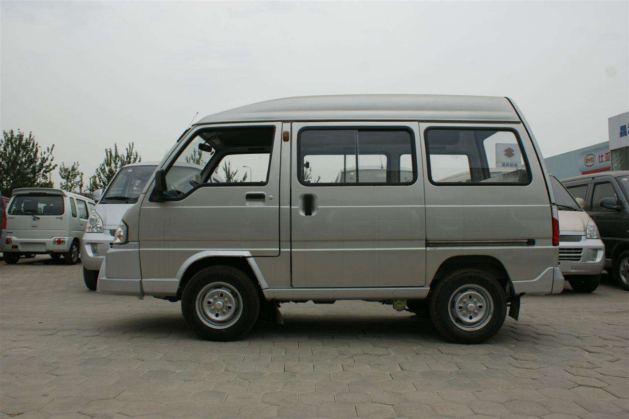 五菱这款车太炫酷,五菱的车越来越好看