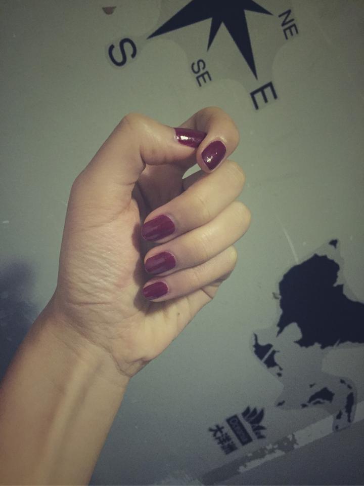 指甲油的色系,指甲油的颜色哪款好看