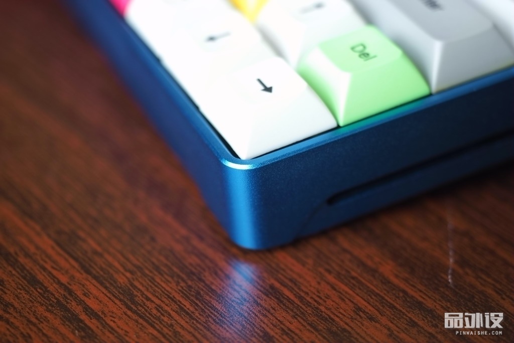 凯酷KC-SP64铝合金蓝牙机械键盘评测