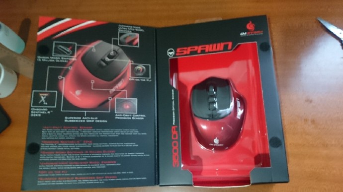 你的鼠标能不能做到这么炫酷,便宜的鼠标都很炫酷