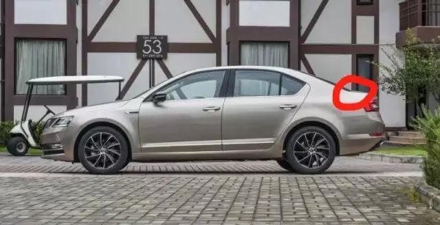 自吸蔚领和明锐选哪个,明锐和蔚领安全性