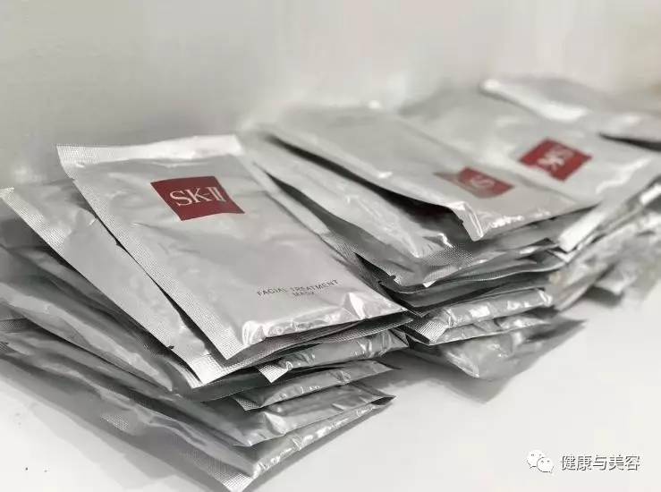 初秋补水季,帮你选对面膜做个“水”美人!