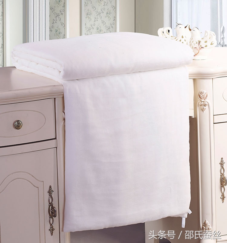 蚕丝被里的旧蚕丝如何再利用,旧蚕丝被怎么回收