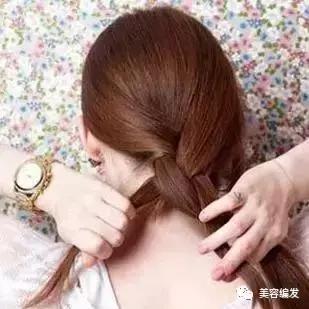 长发秒变短发的方法,不用剪头发就能从长发变短发