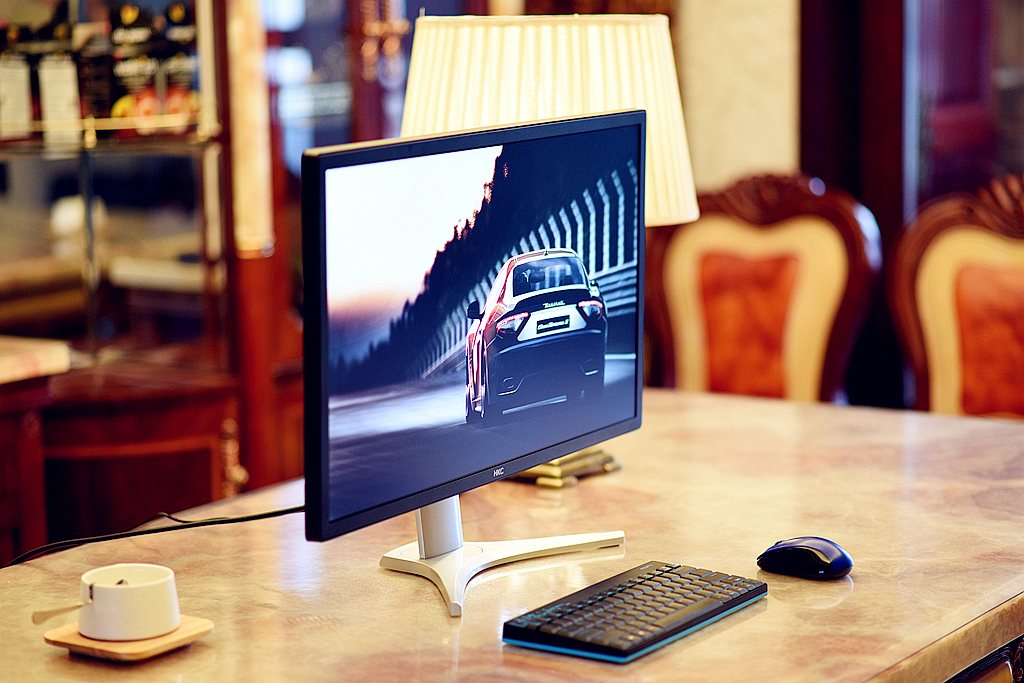 所见即所得台式电脑,hkct7000钻石版专业级显示器