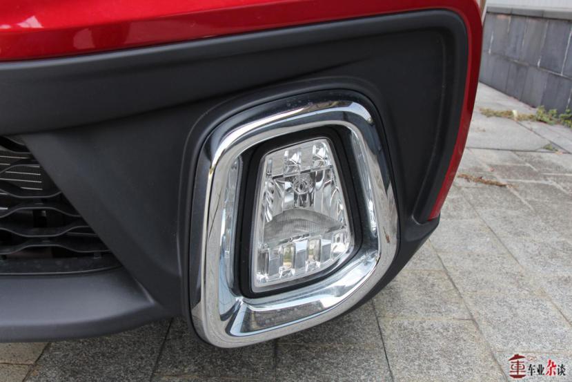 试驾东风风神ax7,东风风神ax4试驾