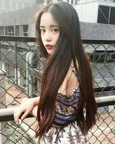 发际线低额头窄小脸适合什么发型,40岁小脸发型女2021流行发型