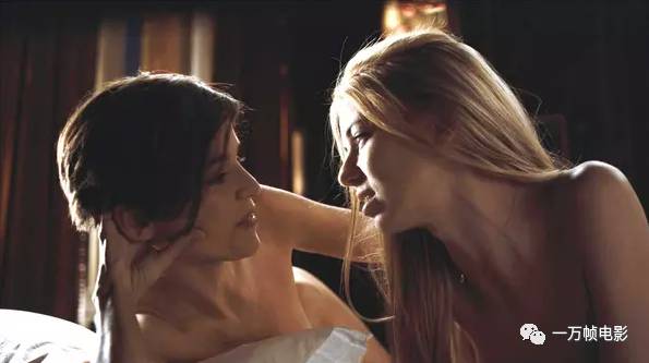 《罗马的房子》：掰弯一位美丽女人，只需一夜的爱情