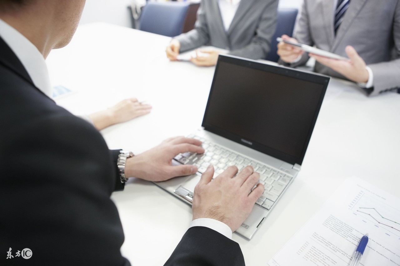 电脑自动重启是主板哪里坏了,台式电脑自动重启是怎么回事