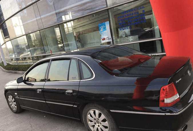 小伙花25万买凯迪拉克,安徽一小伙买豪车