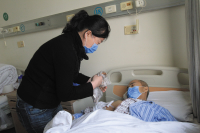 肠癌没钱治,肠癌医疗花费