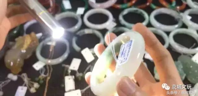 细思极恐知乎推文,翡翠直播带货是真的还是假的