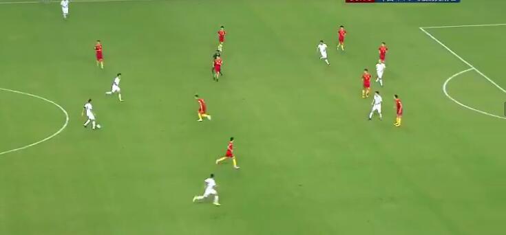 广州恒大郑智和郜林,国足1:2输给叙利亚队长郑智