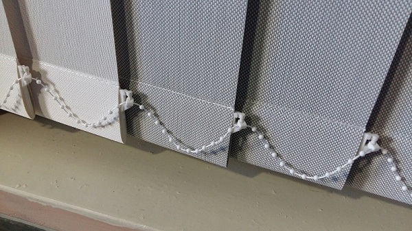 垂直帘适用范围,垂直帘的优点与缺点