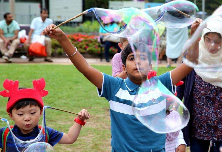 皮小6：有人因它患上败血症！这种路边的“哄娃神器”别再买了！