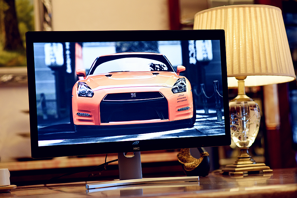 所见即所得台式电脑,hkct7000钻石版专业级显示器