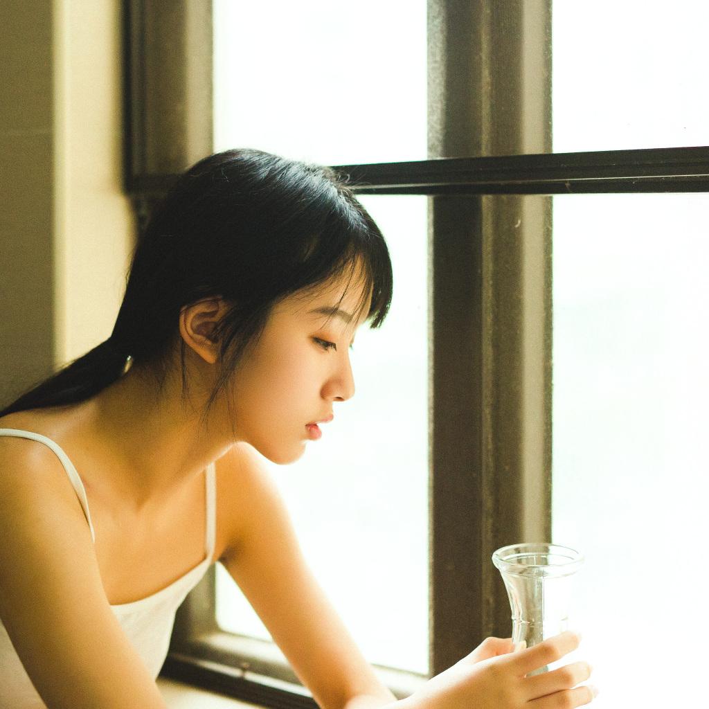 我若离去后就会无期,若我离去后会无期纸短情薄