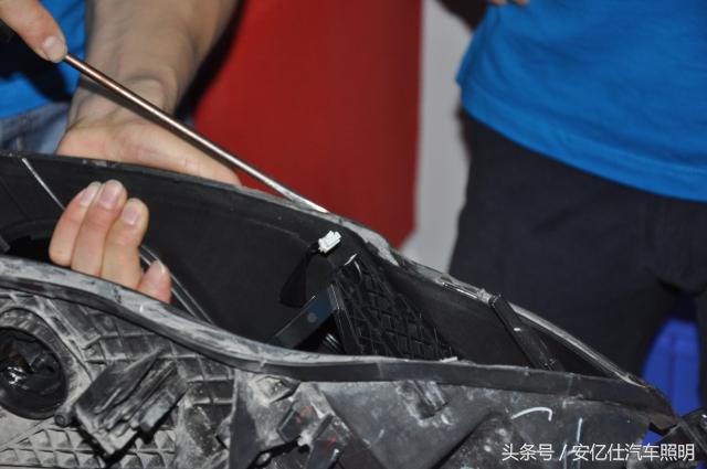 宝马x5用的什么透镜,宝马x5改四透镜大灯