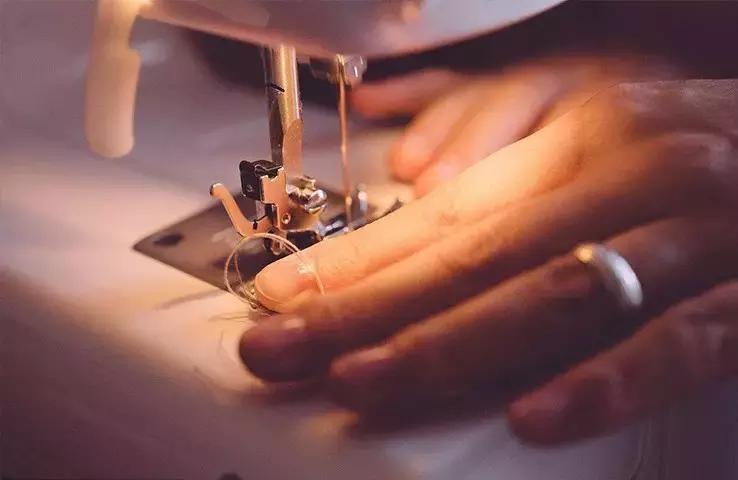 adidasoriginal合作款,阿迪达斯adidas爆款展示精彩瞬间