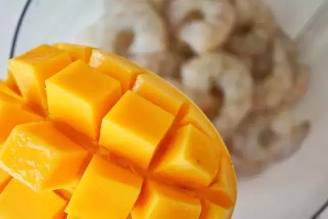 有没有比较好的减肥菜谱app,减肥食谱一日三餐七天菜谱表