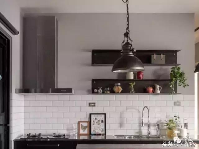 涔颁粈涔堥鑹茬殑鐡风爾濂界湅,閫変粈涔堥鑹茬殑鐡风爾姘镐笉杩囨椂