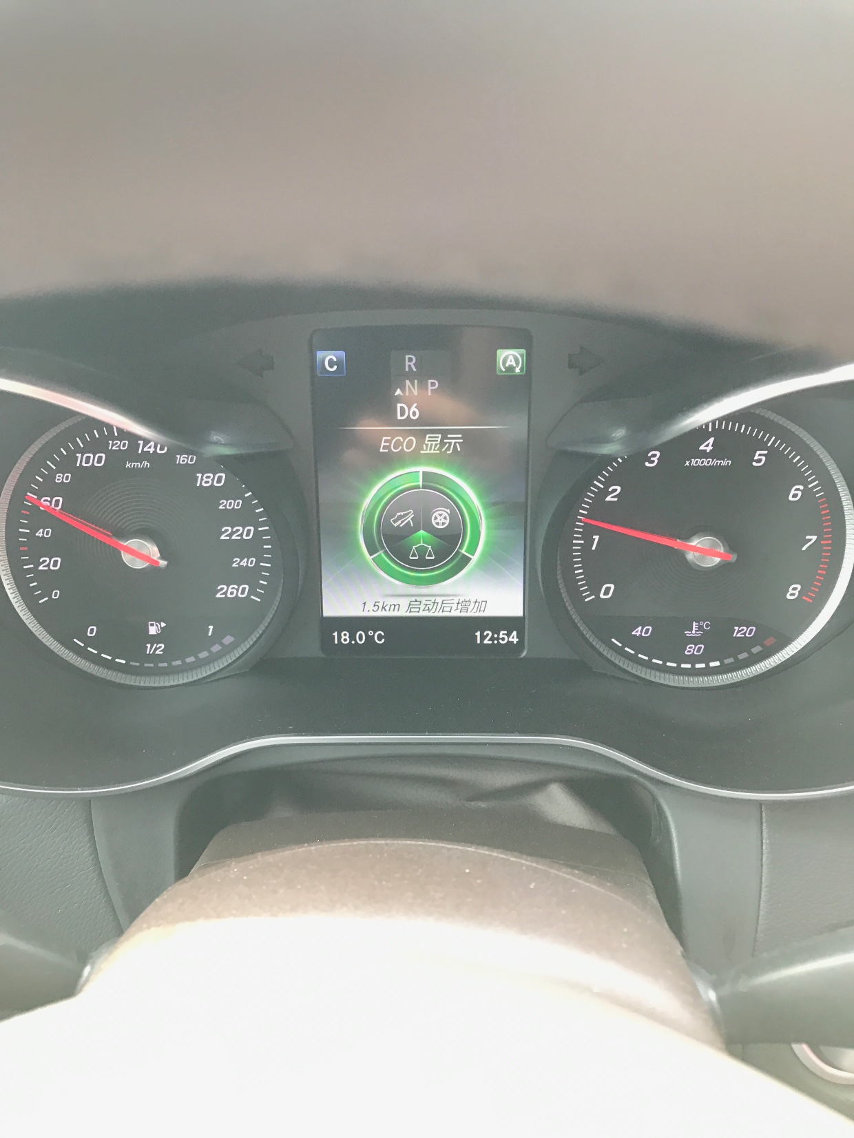 奔驰glc300动感驾驶感受,奔驰glc300l测评自动刹车