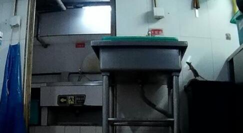 海底捞用哪五个原则公关危机,从不同的角度分析海底捞的公关