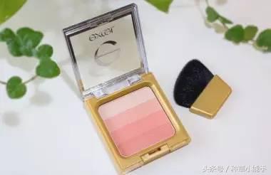 CPB看了会流泪，YSL听了会沉默，日本新晋彩妆到底什么来头