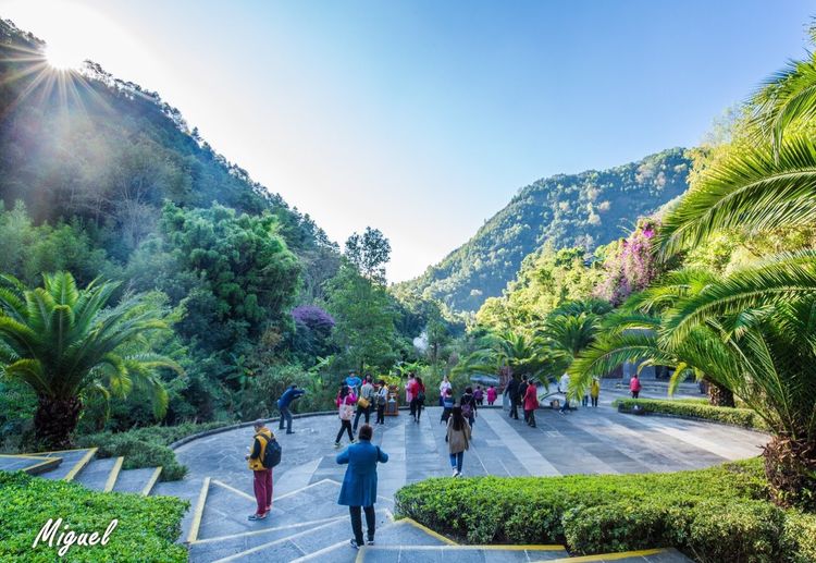 云南腾冲热海温泉美文,腾冲热海温泉景区热不热
