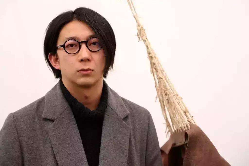 adidasoriginal合作款,阿迪达斯adidas爆款展示精彩瞬间