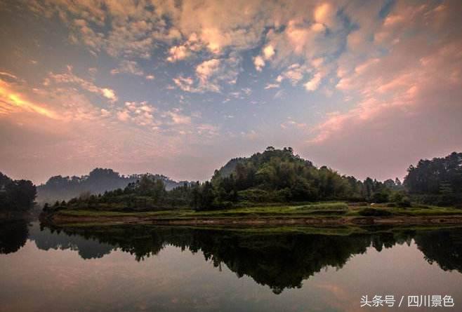 100公里内成都的免费景点,距离成都1000公里内的旅游景点