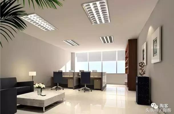 涔颁粈涔堥鑹茬殑鐡风爾濂界湅,閫変粈涔堥鑹茬殑鐡风爾姘镐笉杩囨椂