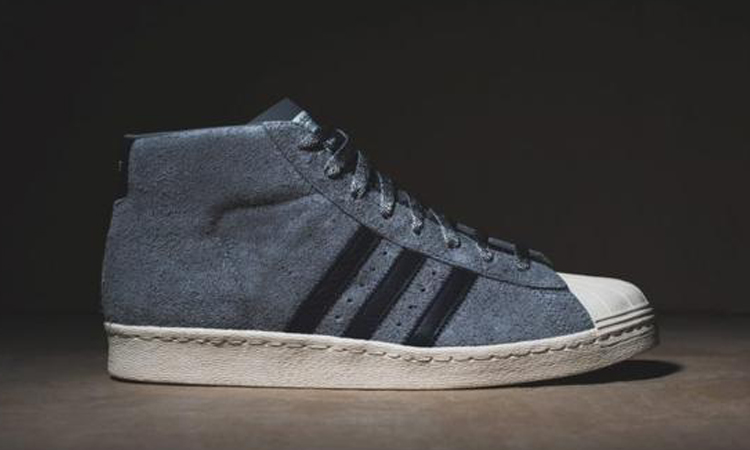 阿迪鞋贝壳头推荐,阿迪达斯贝壳头黑色还是白色好看