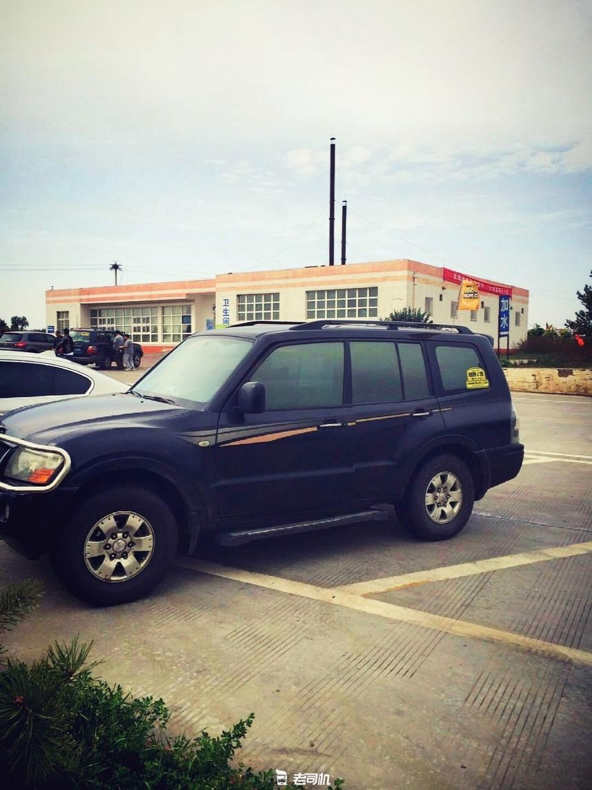 帕杰罗陆巡霸道有什么差别,越野三菱山猫帕杰罗