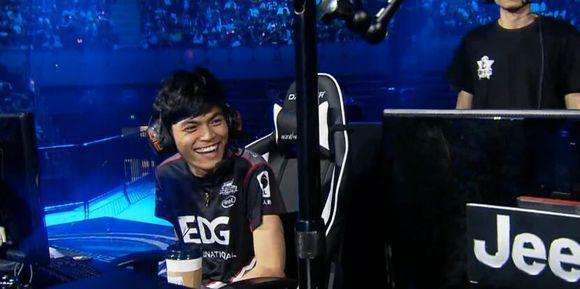 uzi巅峰有多恐怖复出为何备受期待,uzi打破魔咒完整视频