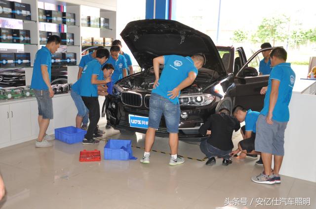 宝马x5用的什么透镜,宝马x5改四透镜大灯