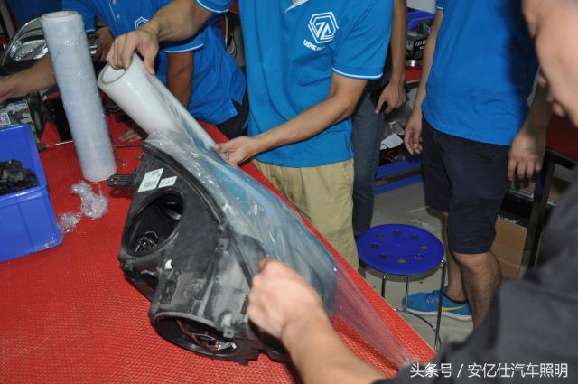 宝马x5用的什么透镜,宝马x5改四透镜大灯