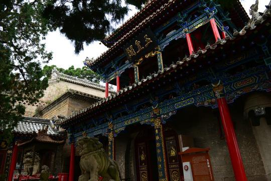 黄河岸边的久久护佑——白云山